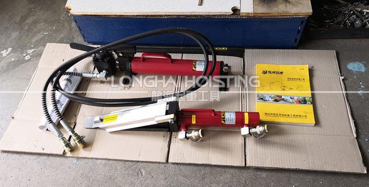 印刷機安裝就位 印刷機安裝就位